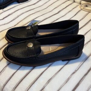 Anne Klein Black Textured Loafers